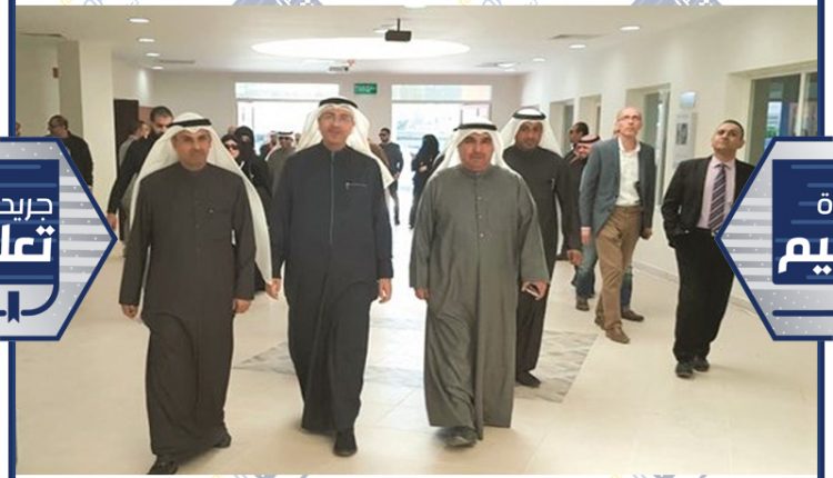 م. محمد فهاد خلال جولة في مبنى الروضة ﻿