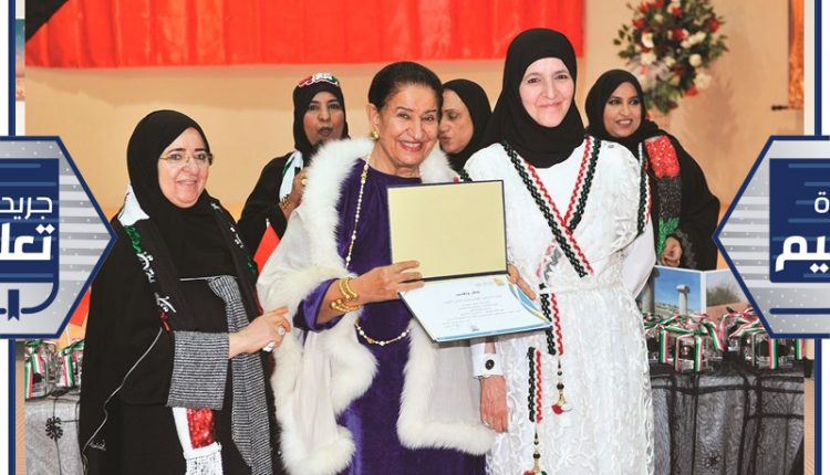 الشيخة شيخة العبدالله تكرم إيمان الحميدان -(محمد هنداوي)