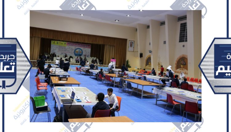 جانب من مسابقة الكويت المدرسية السنوية للروبوت ال13 (روبوت التنقيب عن النفط)