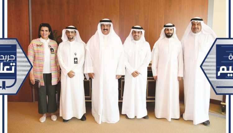 ناصر الحجرف ود.علي المضف وم.حجرف الحجرف وفاطمة العازمي وأحمد اللافي وفهد الحسيني﻿