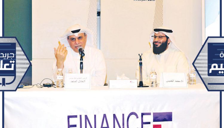 عميد كلية الدراسات العليا بجامعة الكويت د. بدر البديوي مع الخبير د. المكي إقلانية