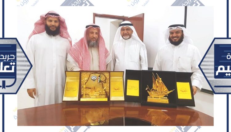 عثمان الخميس مكرما النجاة الخيرية﻿