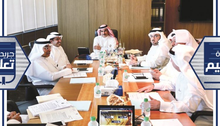 د. سعود الحربي خلال الاجتماع ﻿