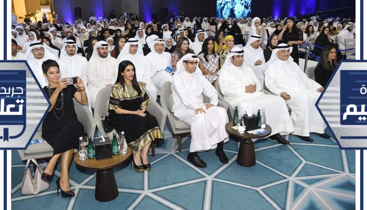 خالد الروضان ود.رائد بورسلي والشيخة د.رقية السلمان في مقدمة الحضور﻿