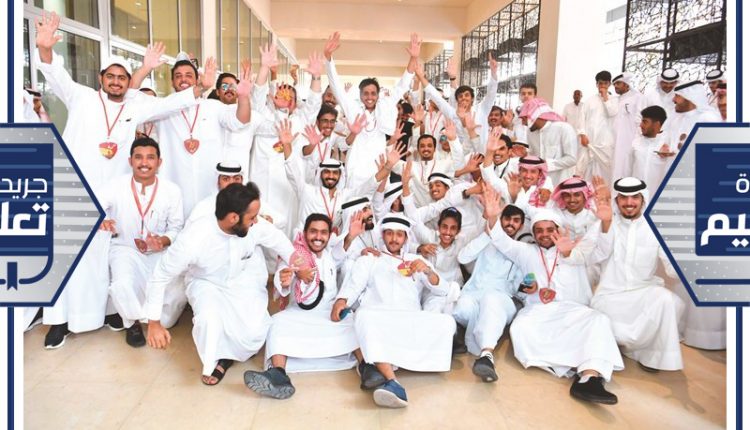 قائمة التآلف بعد الفوز بانتخابات كلية الآداب