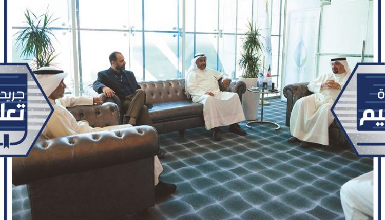 د.وليد صالح بوحمرا خلال لقائه مع جمال النصرالله وخالد الخليفي