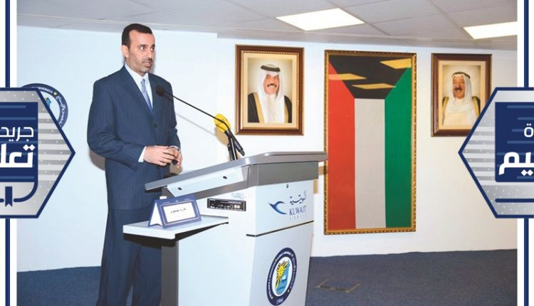 حازم جمجوم متحدثا خلال المحاضرة﻿