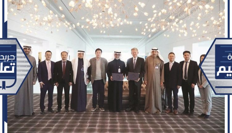 د. وليد بوحمرا مع الوفد الصيني الزائر