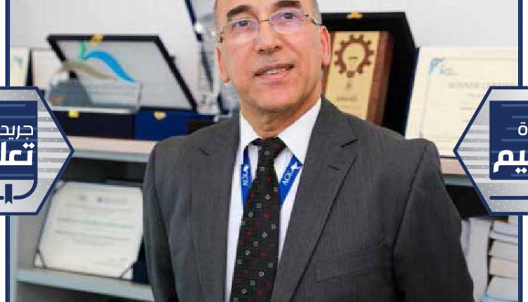 د. محمد عبدالنبي عميد كلية الهندسة في الكلية الأسترالية بالكويت