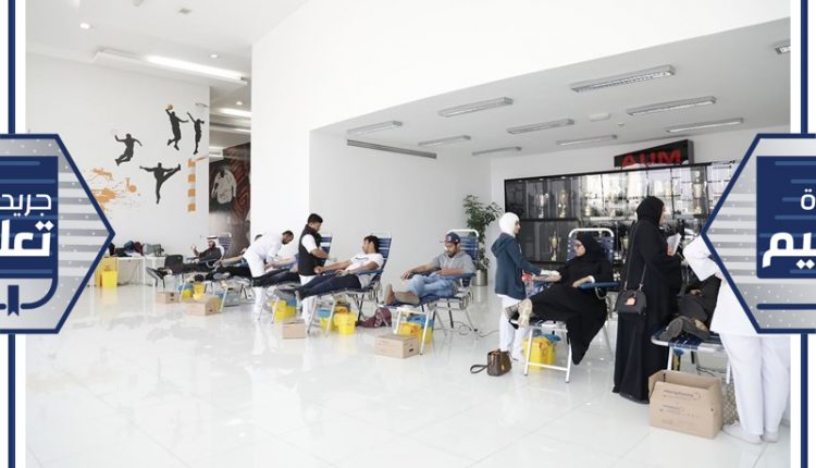 جانب من عملية التبرع بالدم في AUM