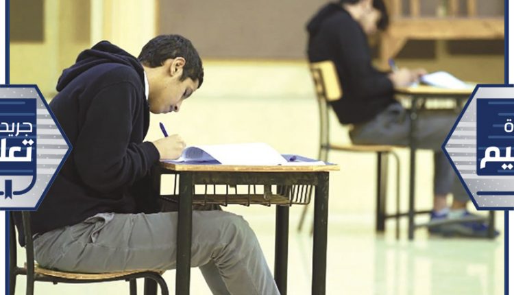 أحد الطلبة في اختبار اللغة العربية﻿