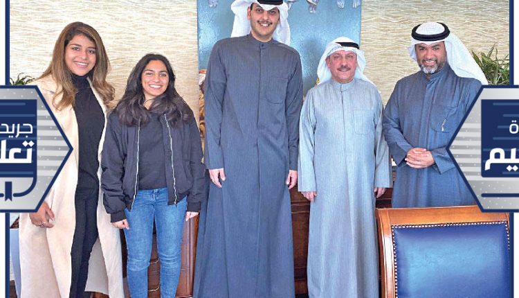 الامين العام لمجلس الجامعات الخاصة د. حبيب ابل متوسطاً النائب عمر الطبطبائي ووفد الرابطة