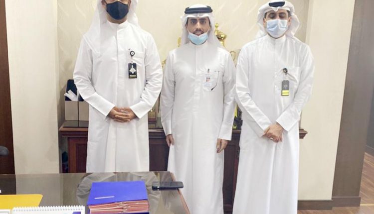 د . العريعر مستقبلا وفد الاتحاد