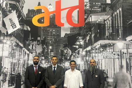 الحمد: مواكبة العالم في التدريب وتطوير المهارات