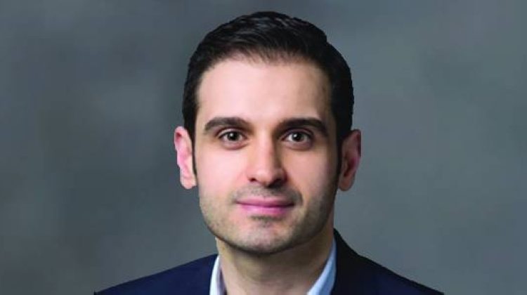 أستاذ الهندسة الميكانيكية في جامعة الكويت الدكتور عمار بهمن